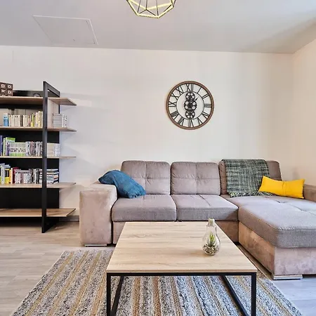 Apartment Speciale Centre - Ideal Famille - Le Chatelois Verdun